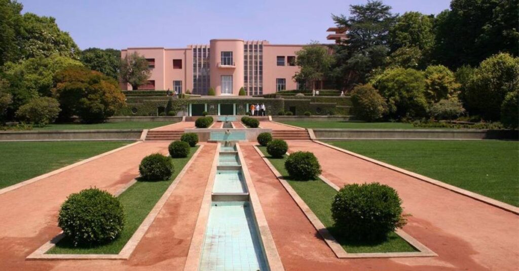 Serralves Foundation (Porto)